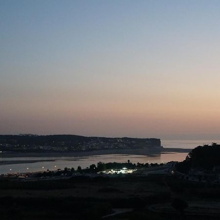 Casa Feliz Obidos Lagoon And Sea View Foz do Arelho Bagian luar foto