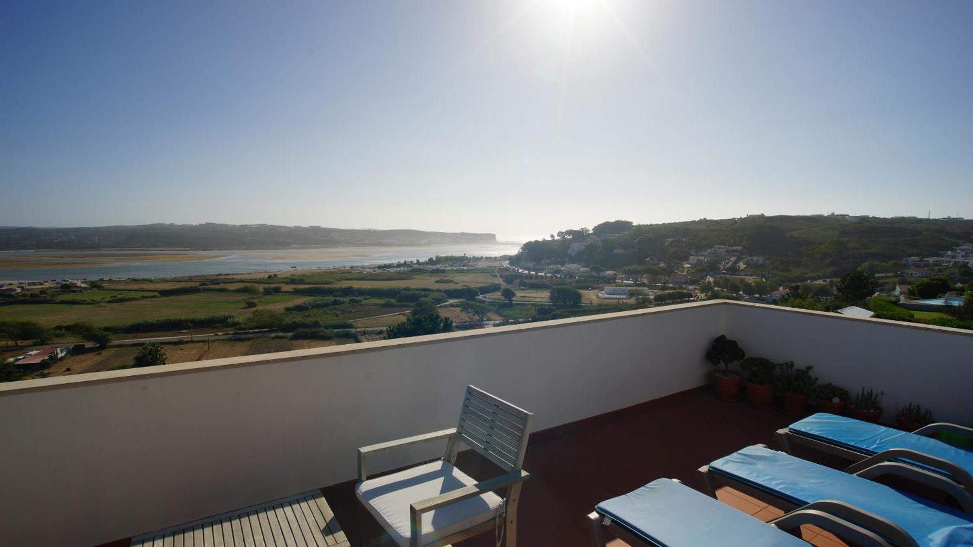 Casa Feliz Obidos Lagoon And Sea View Foz do Arelho Bagian luar foto